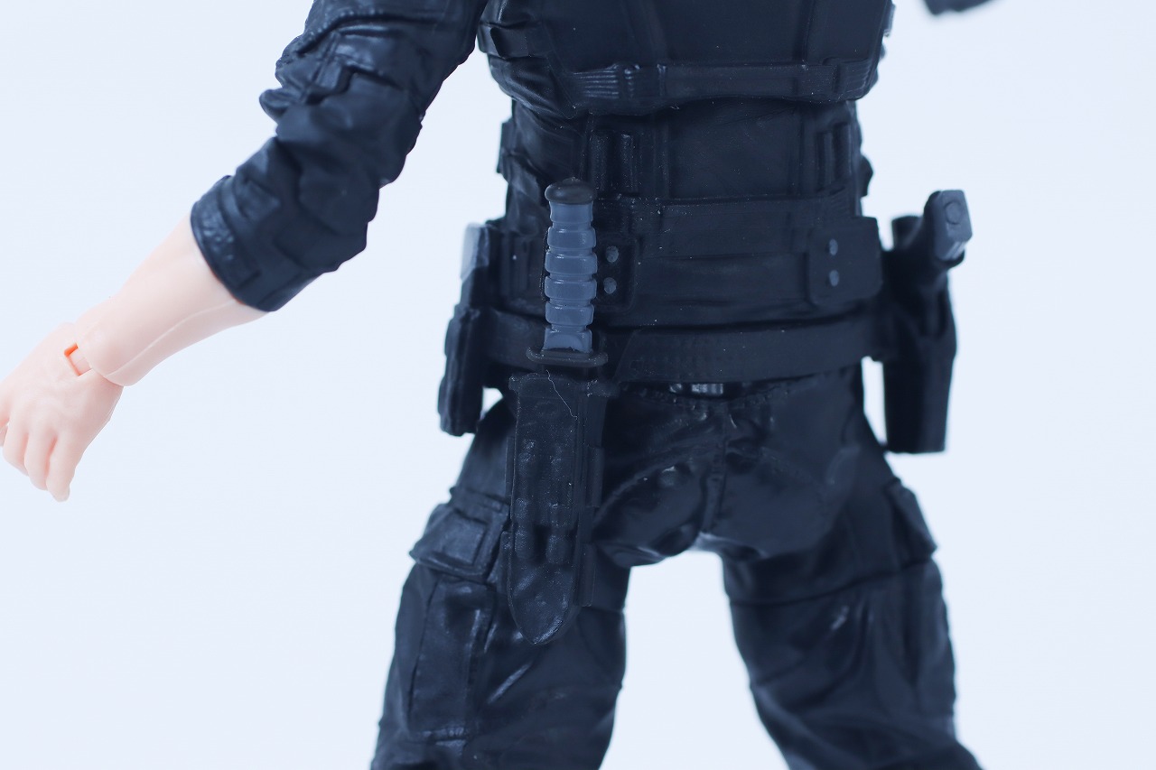 マーベルレジェンド　パニッシャー（デアデビル：ボーン・アゲイン）　レビュー　付属品　ナイフ