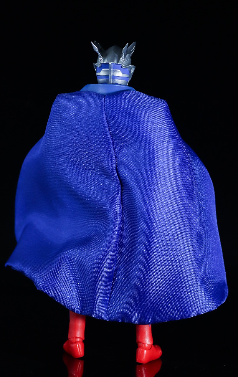 S.H.フィギュアーツ　ウルトラゼロマント（ウルトラマン ニュージェネレーション スターズver.）　レビュー　本体