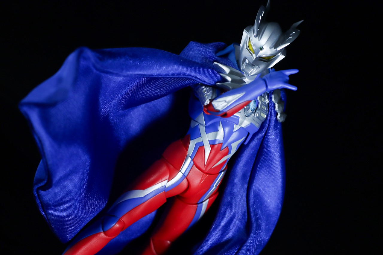 S.H.フィギュアーツ　ウルトラゼロマント（ウルトラマン ニュージェネレーション スターズver.）　レビュー　アクション