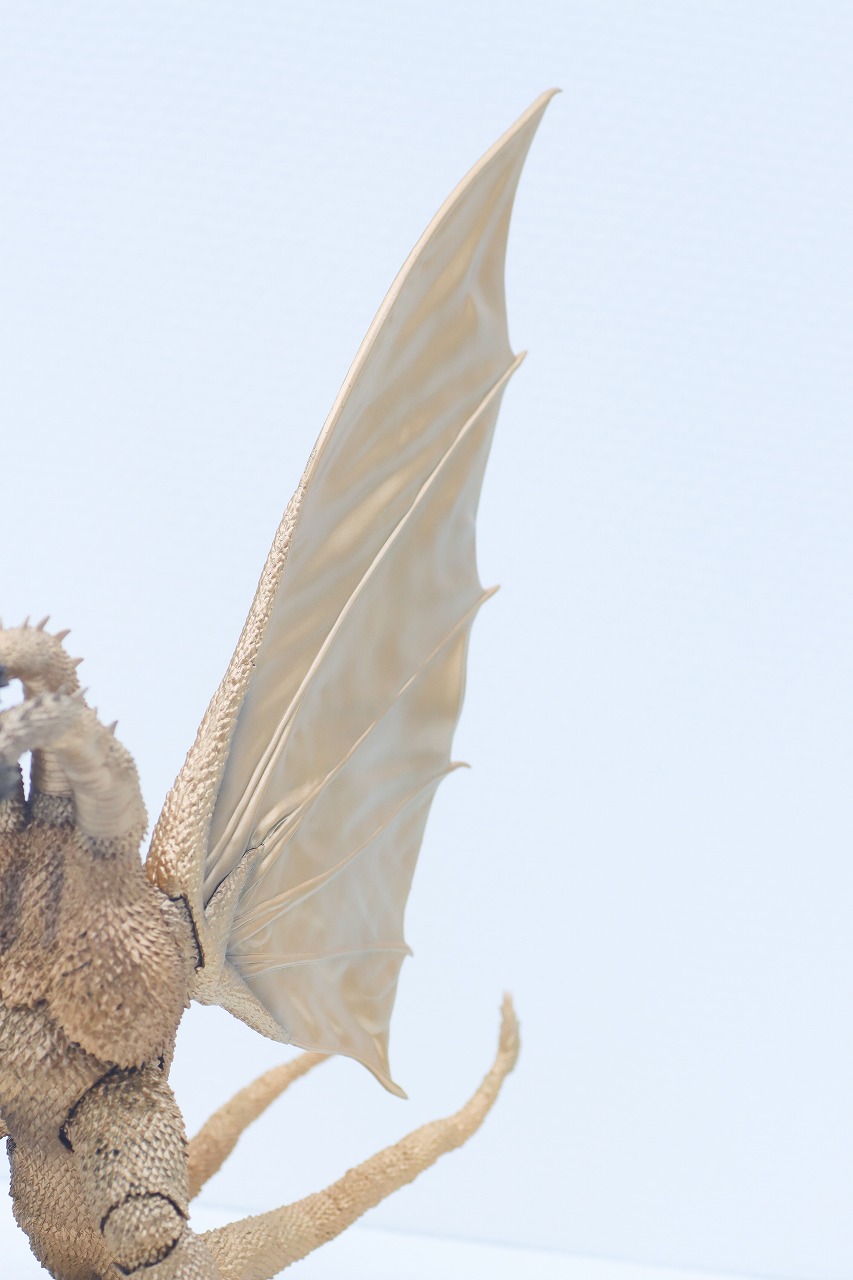 S.H.モンスターアーツ　キングギドラ（1972）　レビュー　可動範囲