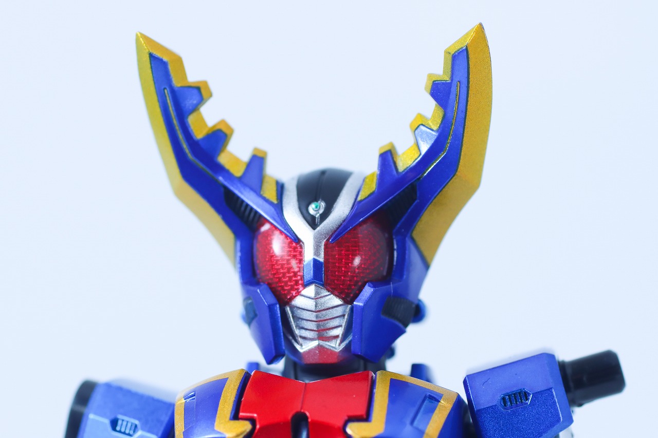 S.H.フィギュアーツ 真骨彫製法 仮面ライダーガタック ハイパーフォーム レビュー 本体