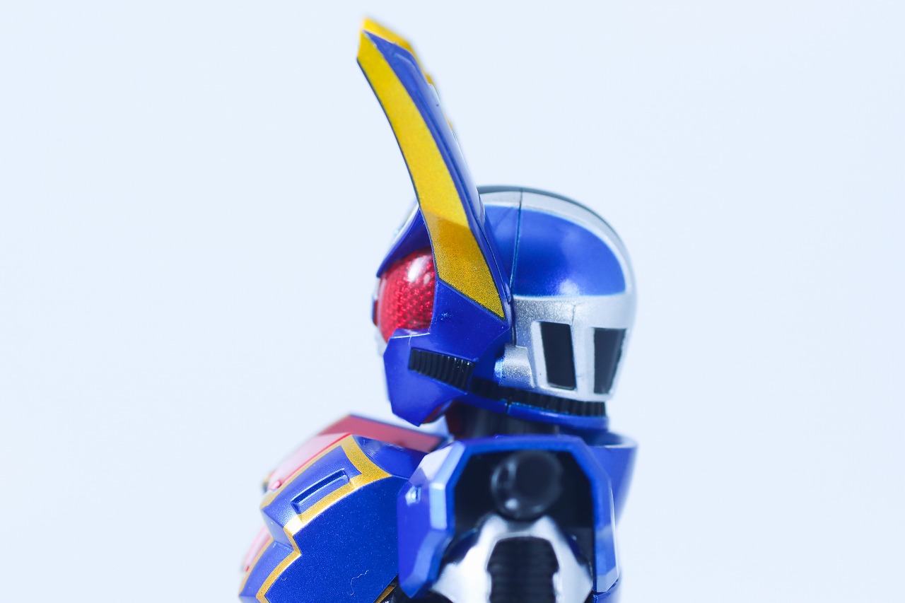 S.H.フィギュアーツ 真骨彫製法 仮面ライダーガタック ハイパーフォーム レビュー 本体