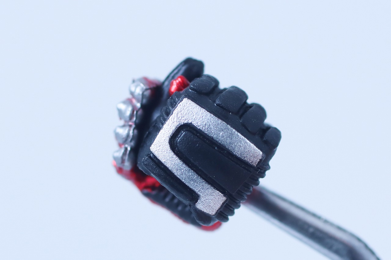 S.H.フィギュアーツ 真骨彫製法 仮面ライダーガタック ハイパーフォーム レビュー 付属品 手首