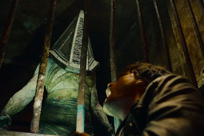 映画『リターン・トゥ・サイレントヒル』の予告編が解禁 ー 三角頭も登場