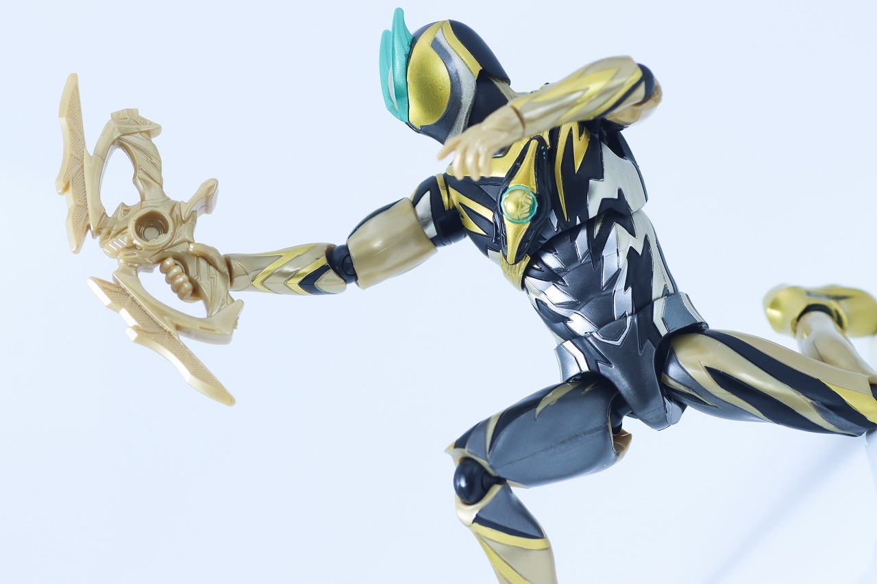 仮面ライダーアクションフィギュア　仮面ライダーゼッツ イナズマプラズマ　レビュー　アクション