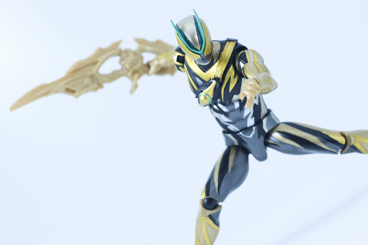 仮面ライダーアクションフィギュア　仮面ライダーゼッツ イナズマプラズマ　レビュー　アクション