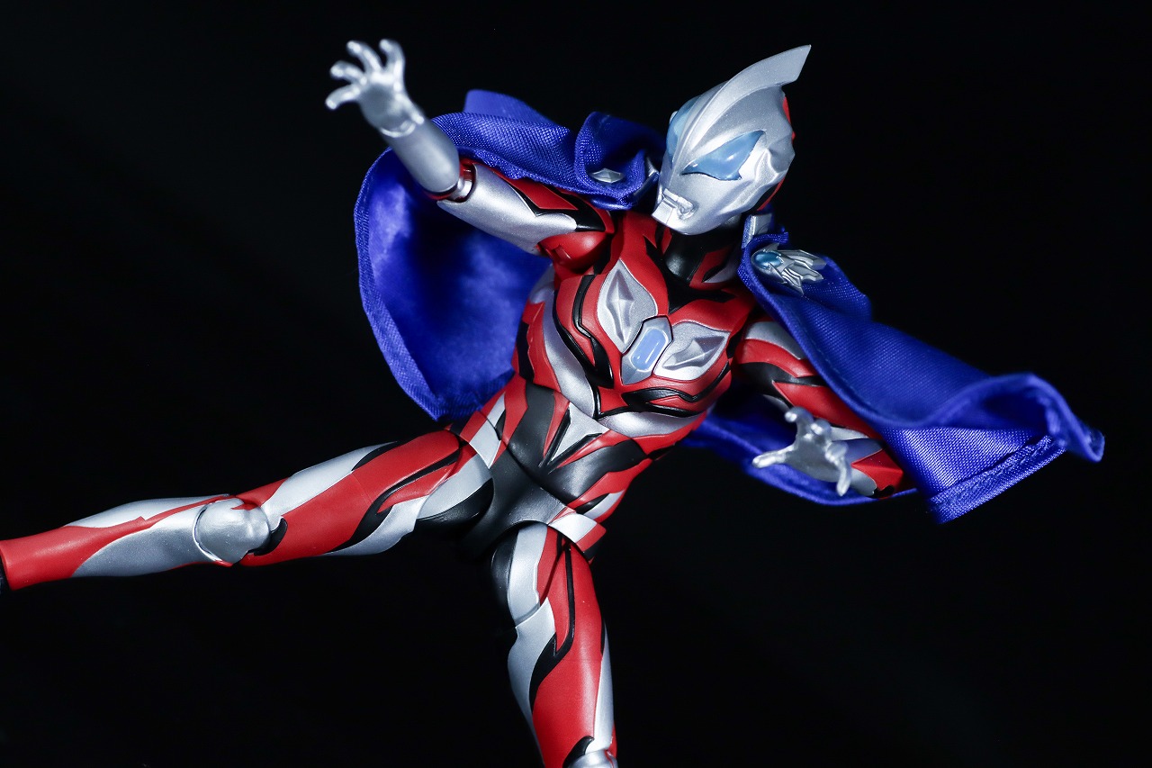 S.H.フィギュアーツ ニュージェネレーション ウルトラマンケープ レビュー アクション ウルトラマンゼット デルタライズクロー