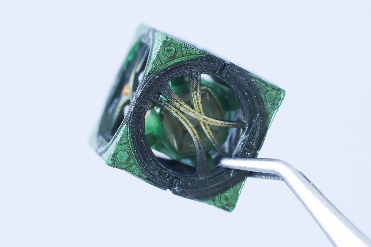 MAFEX　スパイダーマン　インテグレーテッド　スーツ　レビュー　付属品　ボックス