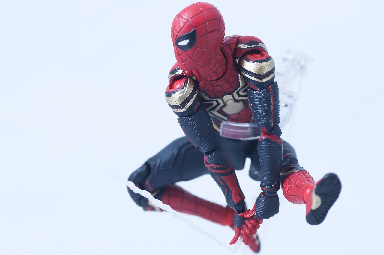 MAFEX　スパイダーマン　インテグレーテッド　スーツ　レビュー　アクション