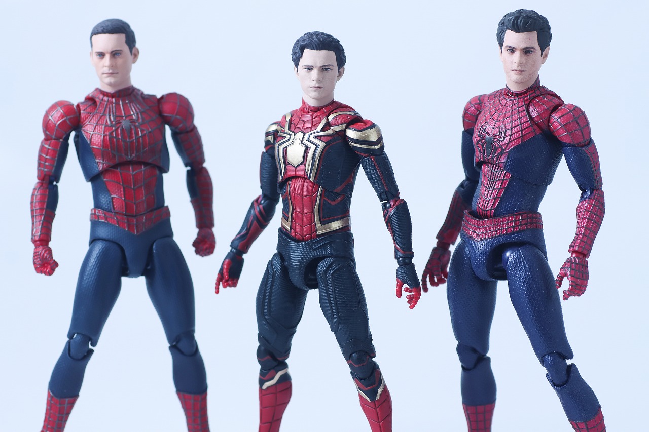 MAFEX　スパイダーマン　インテグレーテッド　スーツ　レビュー　アクション