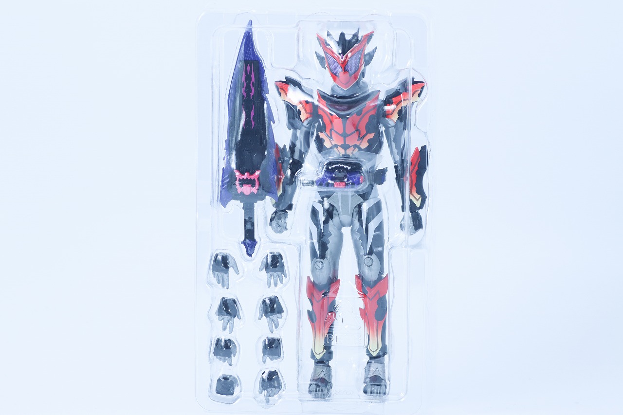 S.H.フィギュアーツ 仮面ライダービターガヴ スパーキングミフォーム レビュー パッケージ