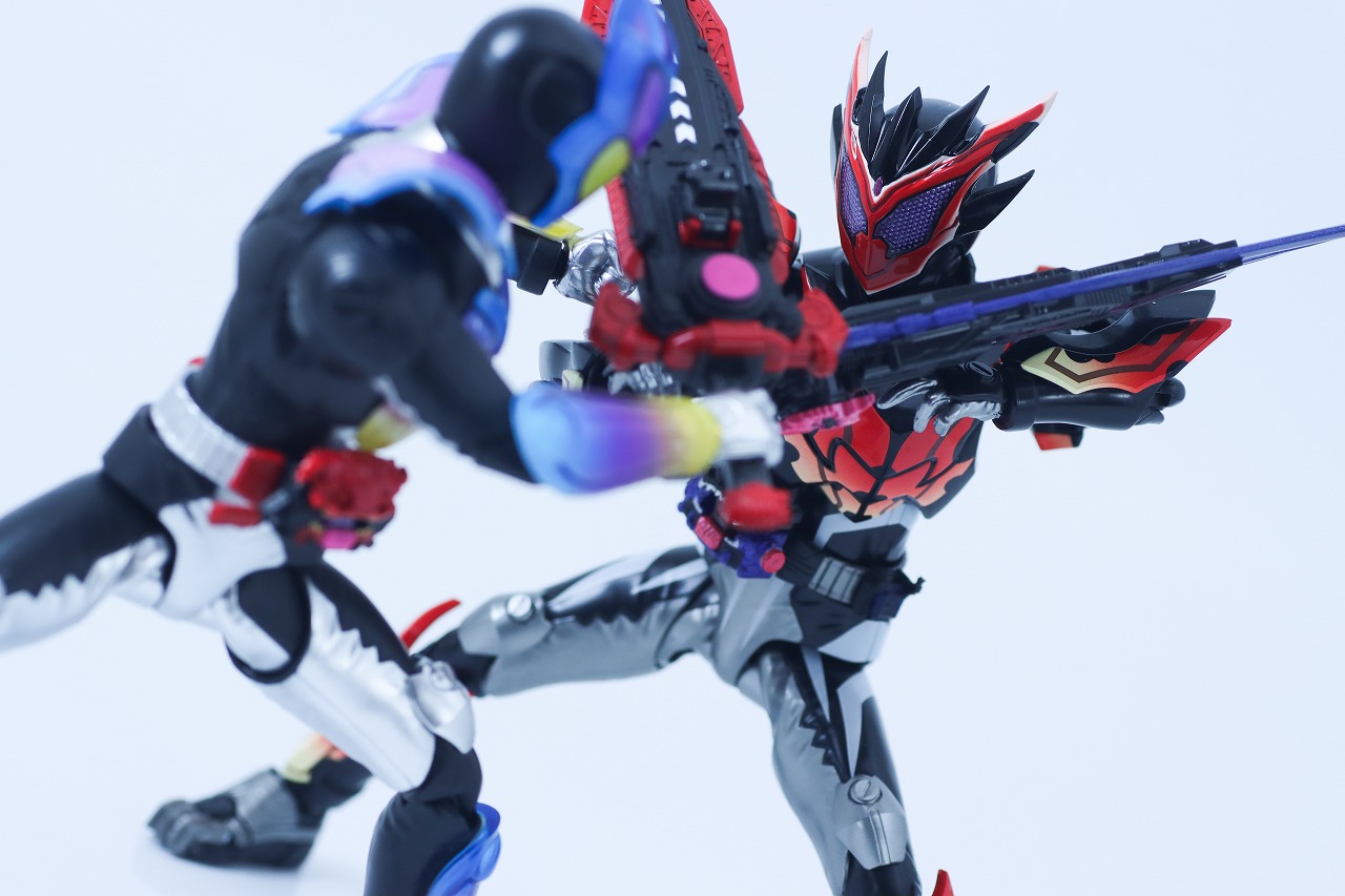 S.H.フィギュアーツ 仮面ライダービターガヴ スパーキングミフォーム レビュー アクション 仮面ライダーガヴ ポッピングミフォーム