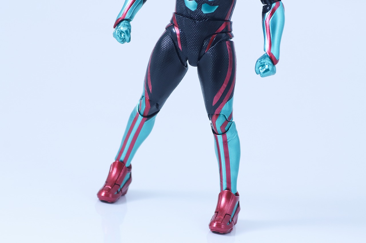 S.Hフィギュアーツ　仮面ライダーゼッツ フィジカムインパクト　レビュー　本体
