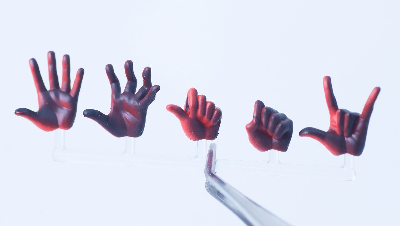 S.H.フィギュアーツ　スカーレット・スパイダー（スパイダーマン：アクロス・ザ・スパイダーバース）　レビュー　付属品　手首