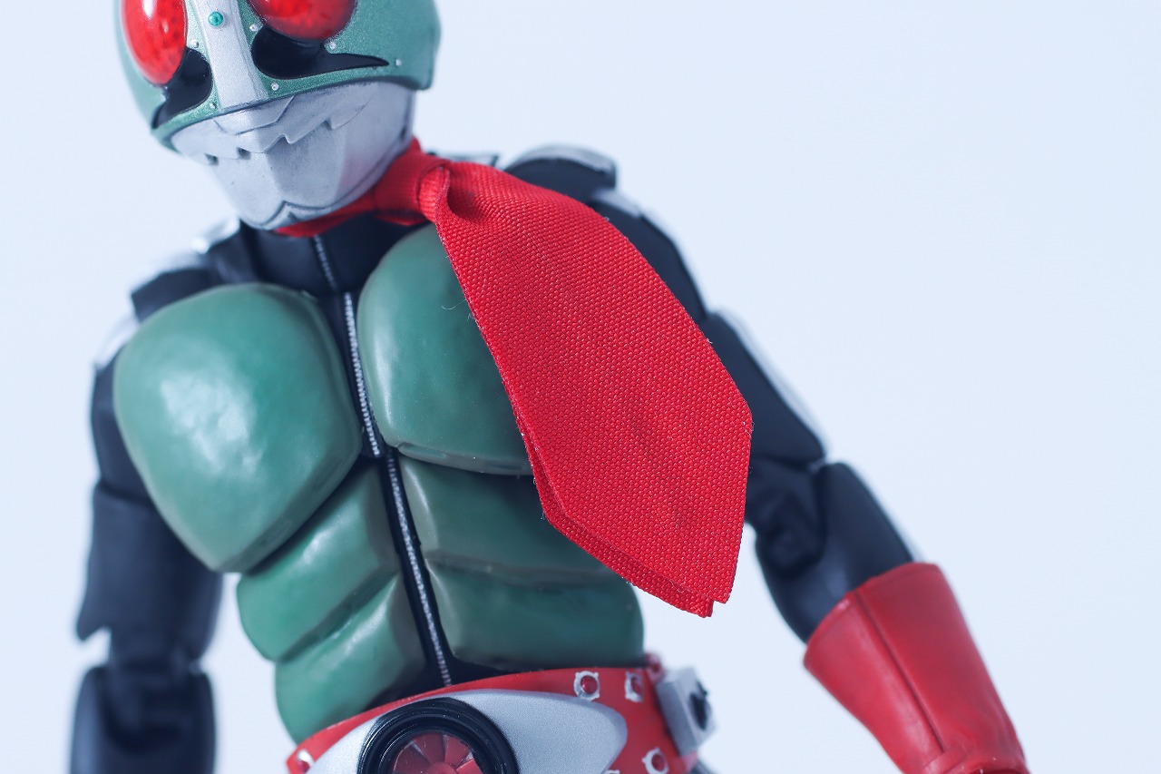 S.H.フィギュアーツ 真骨彫製法 仮面ライダー新2号 栄光の昭和ライダーエディション レビュー 本体