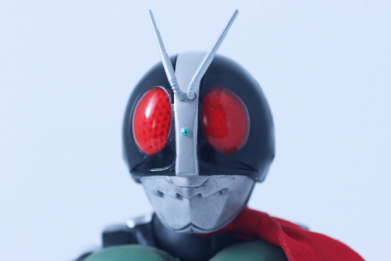 S.H.フィギュアーツ 真骨彫製法 仮面ライダー新2号 栄光の昭和ライダーエディション レビュー 付属品 客演 黒マスク