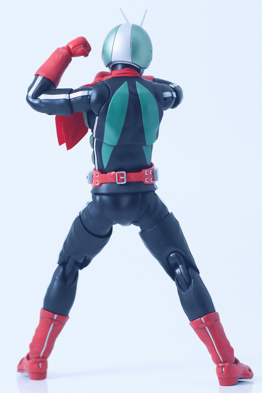 S.H.フィギュアーツ 真骨彫製法 仮面ライダー新2号 栄光の昭和ライダーエディション レビュー 本体
