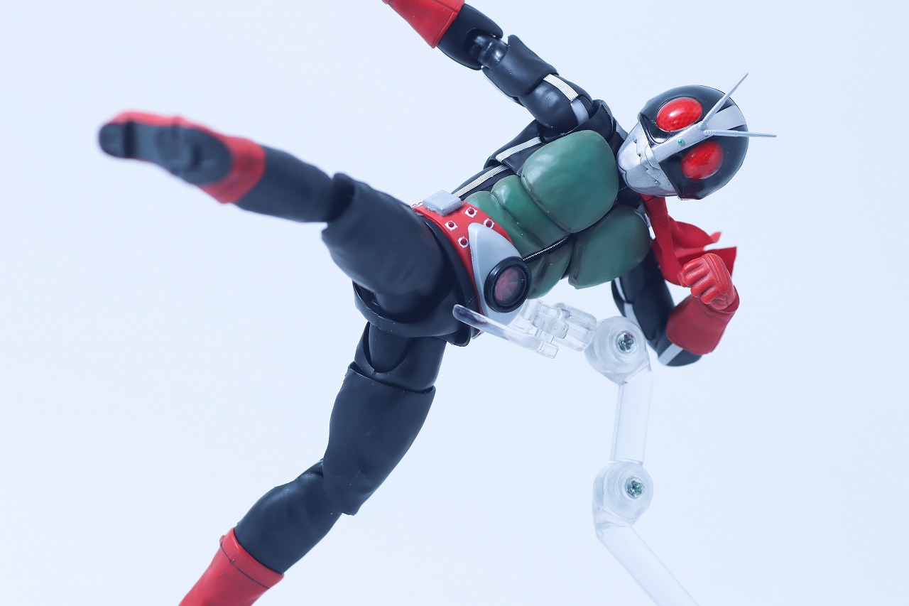 S.H.フィギュアーツ 真骨彫製法 仮面ライダー新2号 栄光の昭和ライダーエディション レビュー アクション