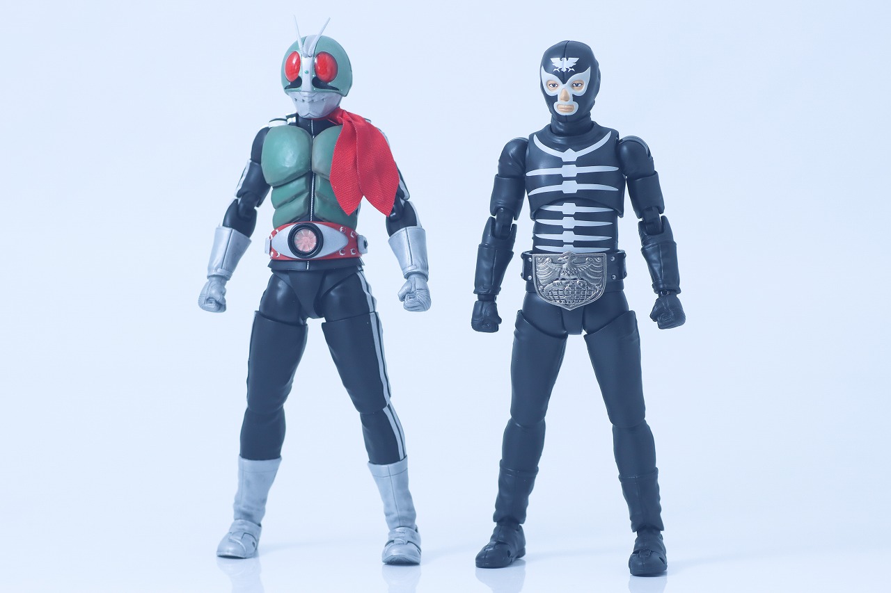 S.H.フィギュアーツ ショッカー戦闘員 地獄の昭和怪人エディション レビュー 比較 真骨彫製法 仮面ライダー新1号 栄光の昭和ライダーエディション