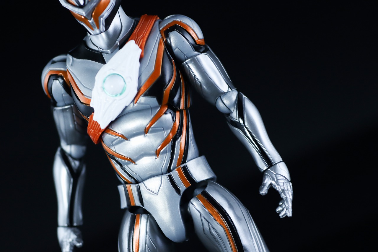 仮面ライダーアクションフィギュア ノクスナイト　レビュー　本体