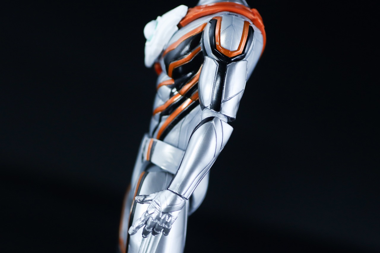 仮面ライダーアクションフィギュア ノクスナイト レビュー 本体