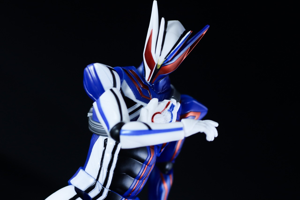 仮面ライダーアクションフィギュア 仮面ライダーノクス　レビュー　アクション