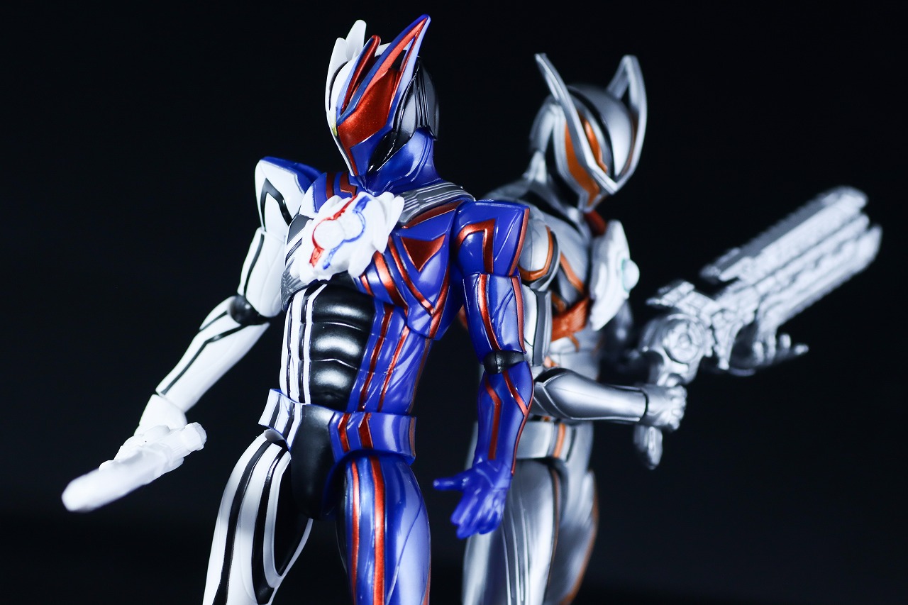 仮面ライダーアクションフィギュア 仮面ライダーノクス　レビュー　アクション　ノクスナイト