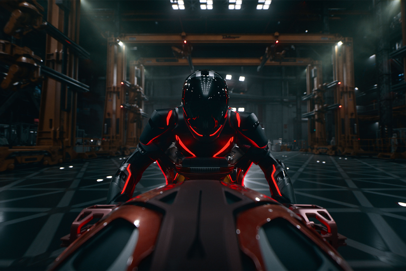 『トロン：アレス』から『スター・ウォーズ』スピーダー・バイクのオマージュシーンが解禁