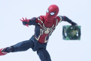 MAFEX スパイダーマン インテグレーテッドスーツ レビュー